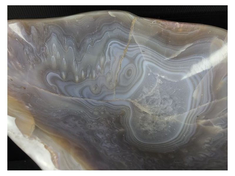 AHAT-UKRASNA POSUDA (16x23 cm) Cijena Akcija