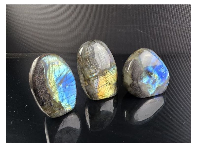 LABRADORIT (6-8 cm) Cijena Akcija