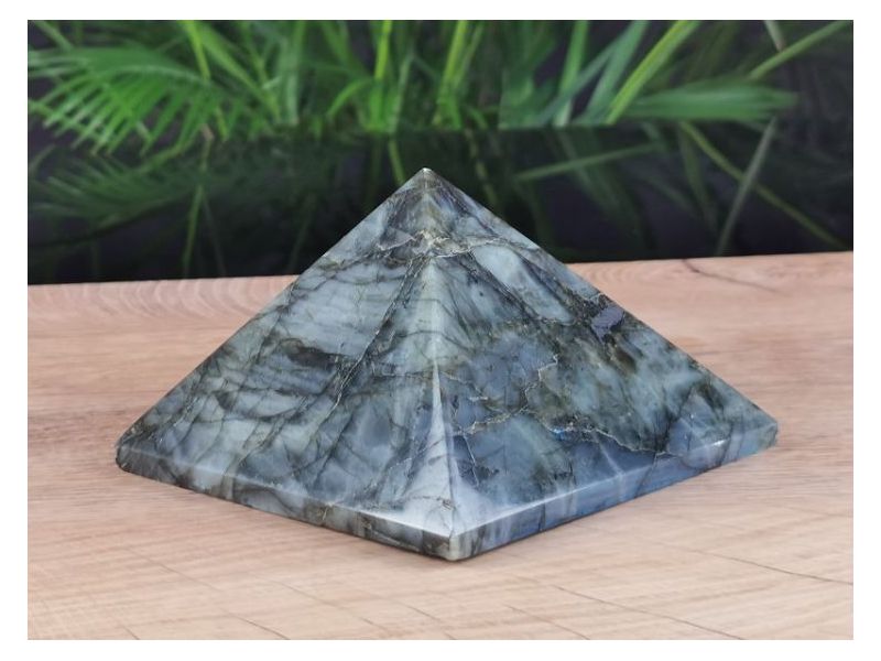 LABRADORIT-piramida (12 cm) Cijena Akcija