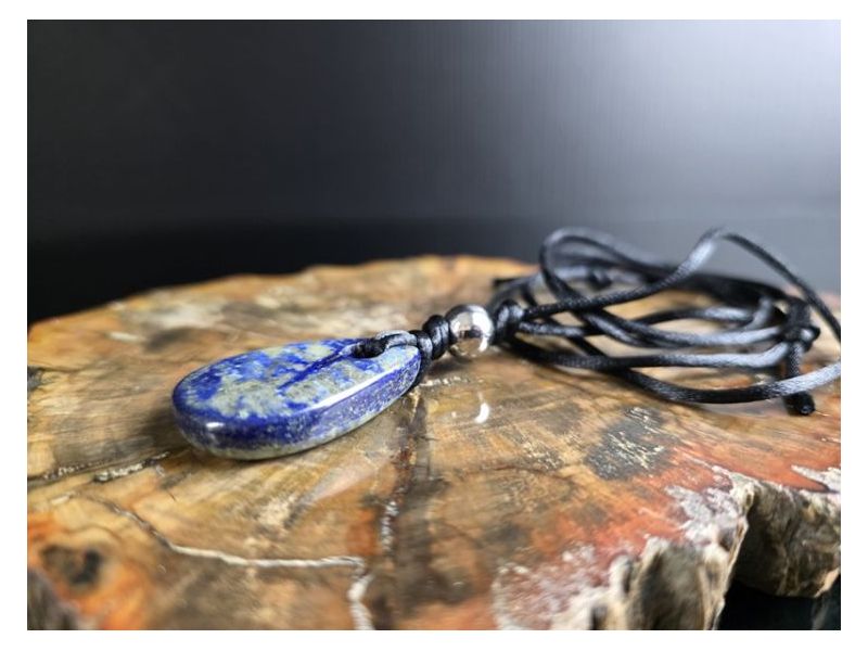LAPIS LAZULI-Ogrlica s plosnatim privjeskom Cijena Akcija
