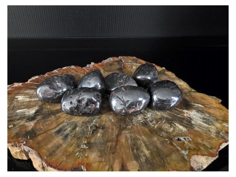 MAGNETIT (2-3 cm) Cijena Akcija