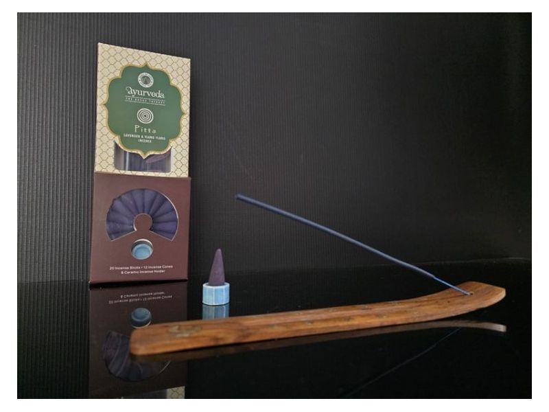 MIRISNI ŠTAPIĆI I ČUNJIĆI-AYURVEDA-Lavanda i Ylang-Ylang (pita) Cijena Akcija
