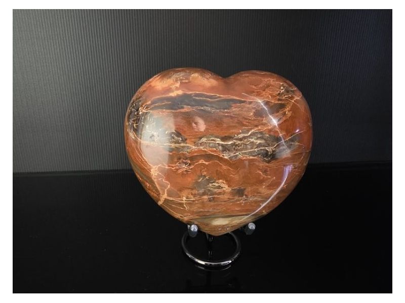 OKAMENJENO DRVO-Srce Cijena Akcija