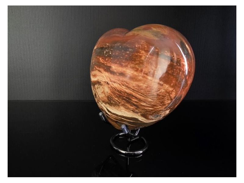 OKAMENJENO DRVO-Srce Cijena Akcija