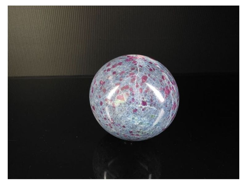 RUBIN U KIJANITU-Kugla (8 cm) Cijena Akcija