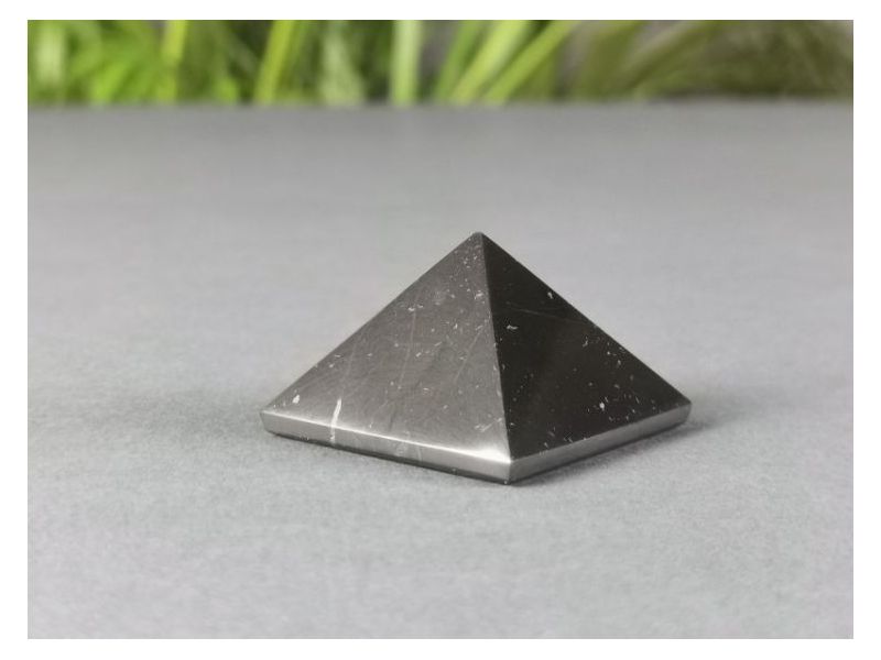 ŠUNGIT-piramida (4 cm) Cijena Akcija