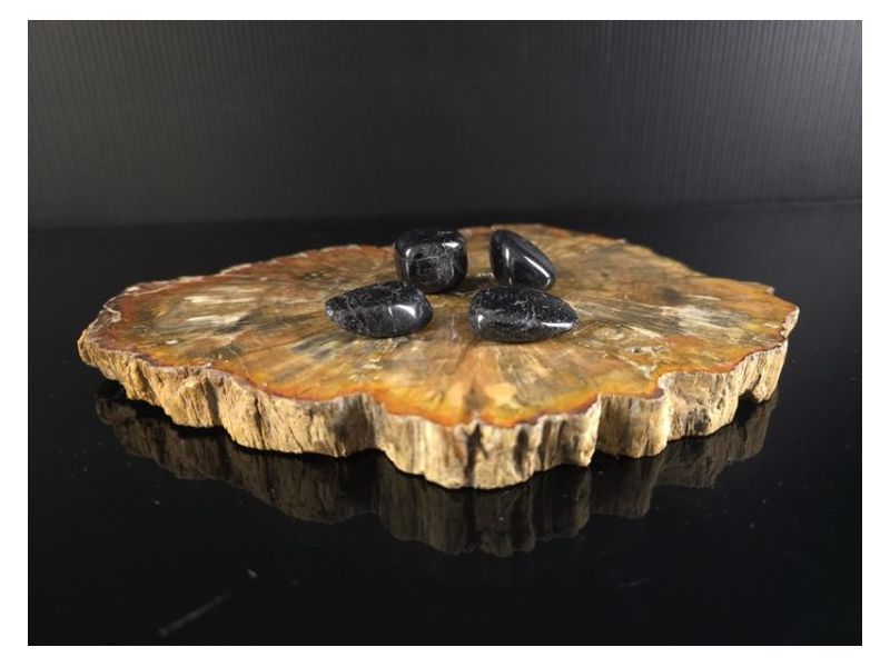 TURMALIN-CRNI (2-3 cm) Cijena Akcija